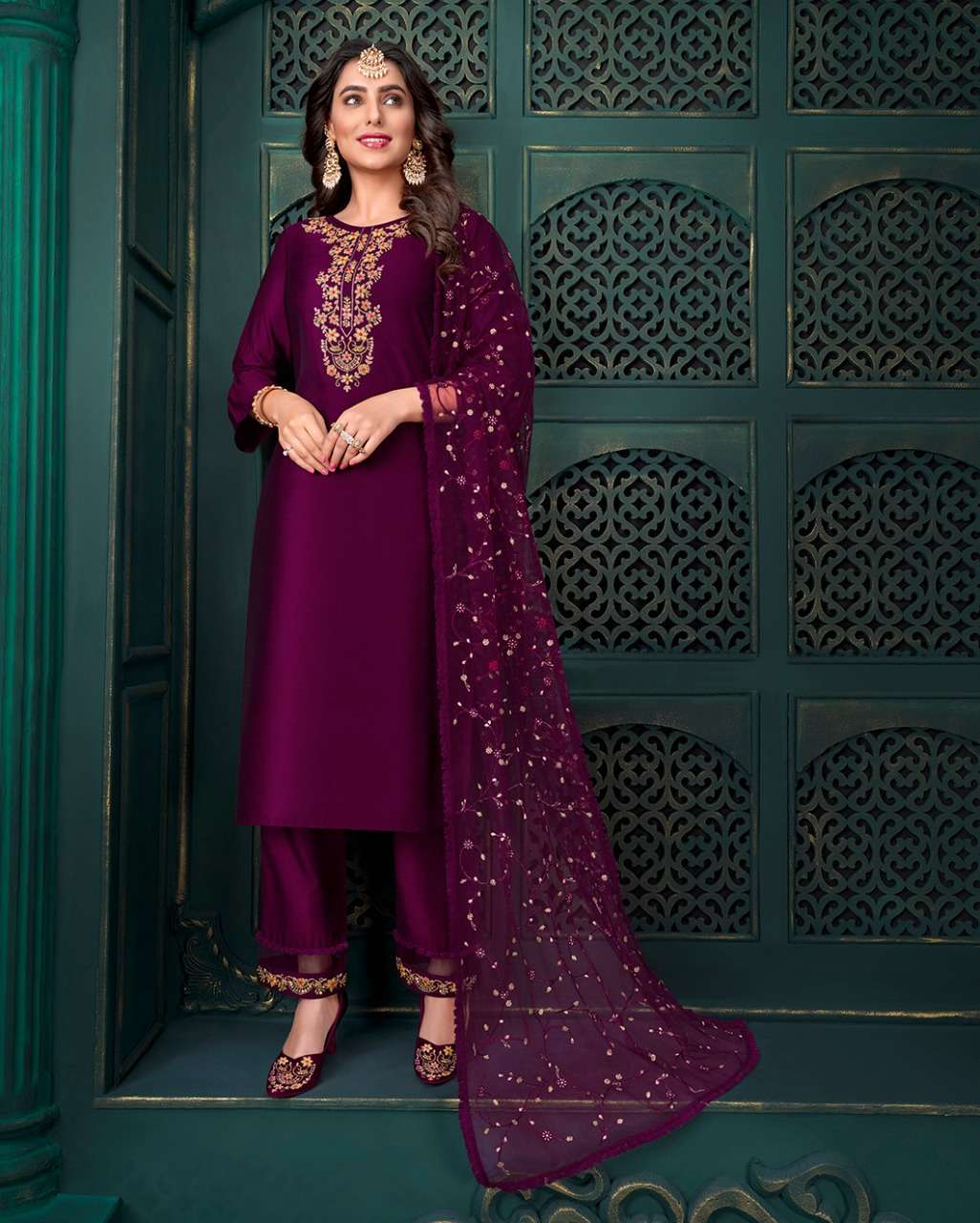 Lily & Lali-Maria 9-Silk-Handwork-Kurti-Inner-Silk-Pant-Sequence-Embroidery-Work-Dupatta-10202